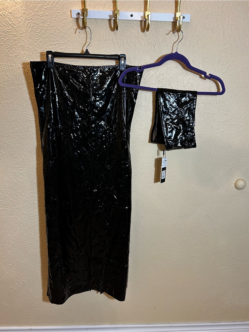 Fashion Nova Black Patent Pencil Skirt - High Shine Midi